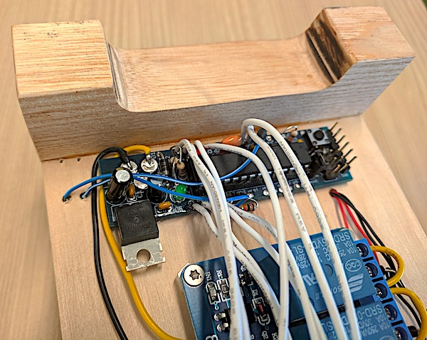 [Photo of the xylophone's arduino]
