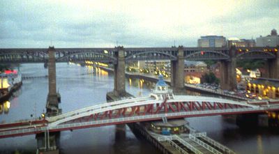 [Bridges in Newcastle upon Tyne]